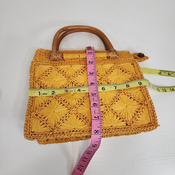 Fossil Yellow Purse - Picture 7 of 7
